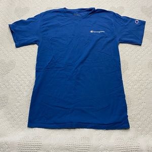 🍓Champion Blue Tee (S)